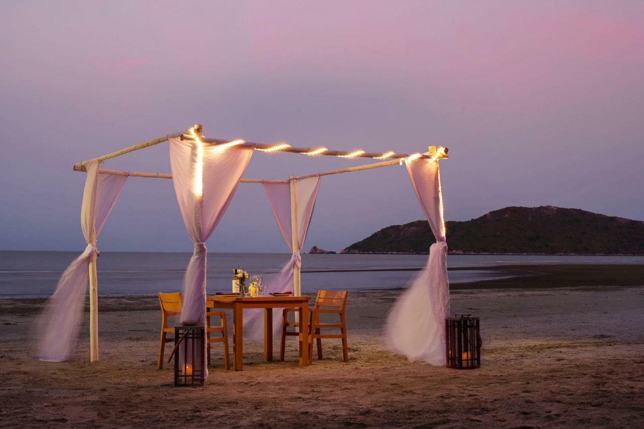 La Isla Pranburi Beach Resort Sam Roi Yot Εξωτερικό φωτογραφία