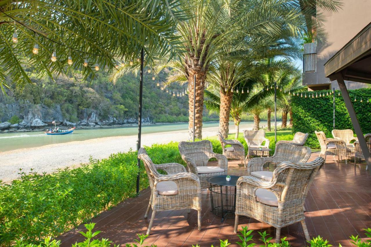 La Isla Pranburi Beach Resort Sam Roi Yot Εξωτερικό φωτογραφία